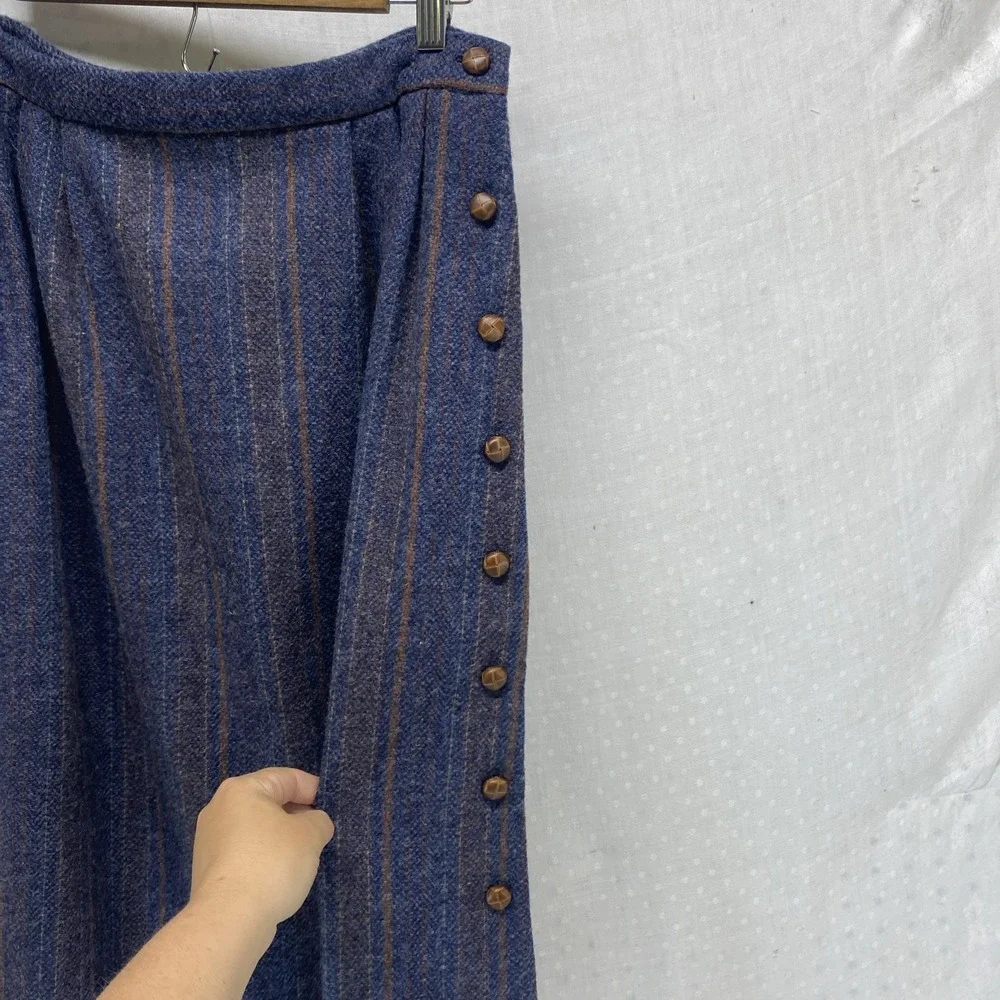 Vintage Madison Wool Skirt Blue Striped Button Detail Preppy Classic 28"‎ Waist - Picture 2 of 11